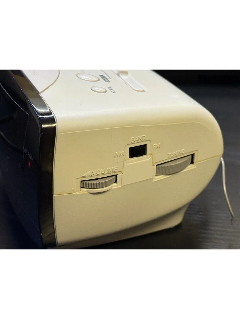 Vintage Sony Dream Machine ICF-C111 AM/FM Alarm Clock Radio White Tested